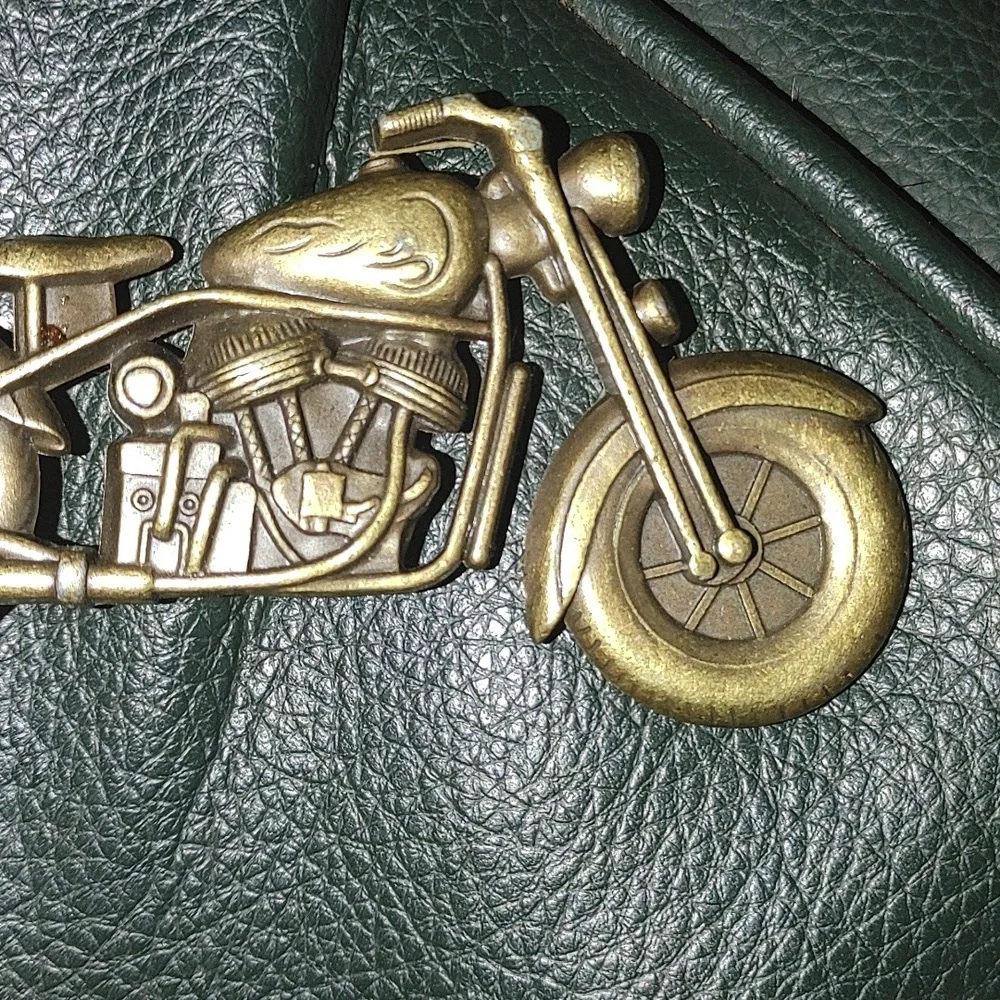 Vintage Motorcycle Bottle Opener - Picture 3 of 3